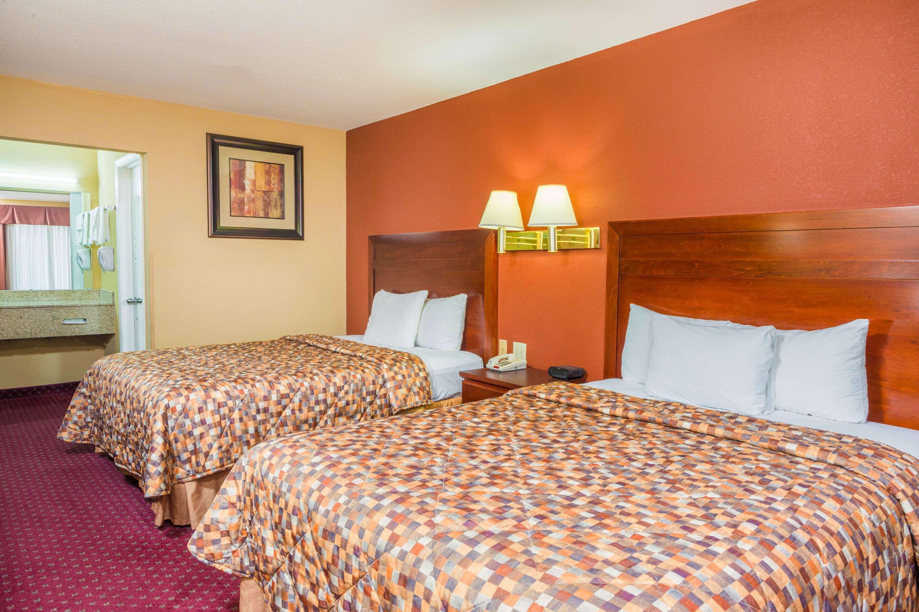 Days Inn By Wyndham St. Robert Waynesville/Ft. Leonard Wood Zewnętrze zdjęcie